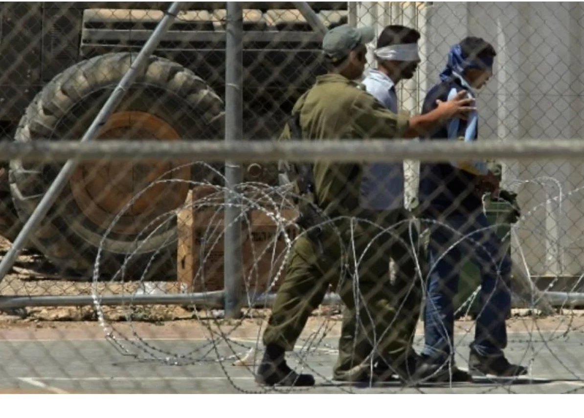 Prisioneros palestinos denuncian uso del hambre como arma