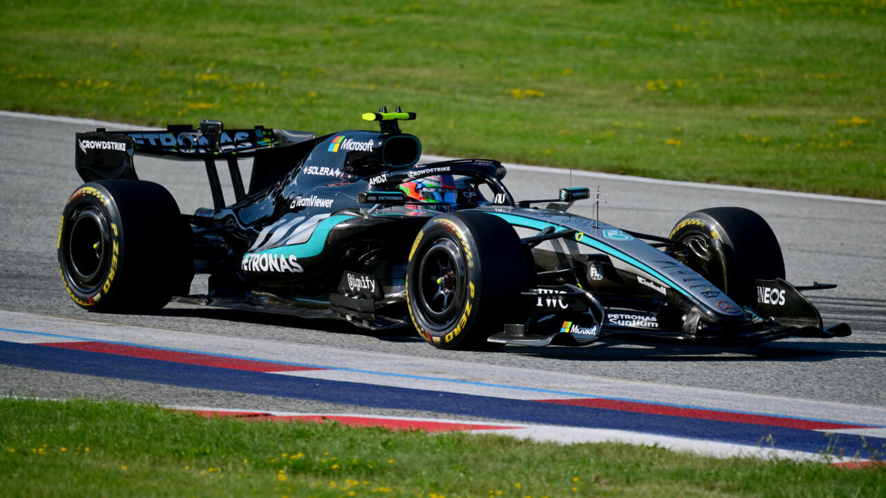 Antonelli domina segundos ensayos libres en Austria