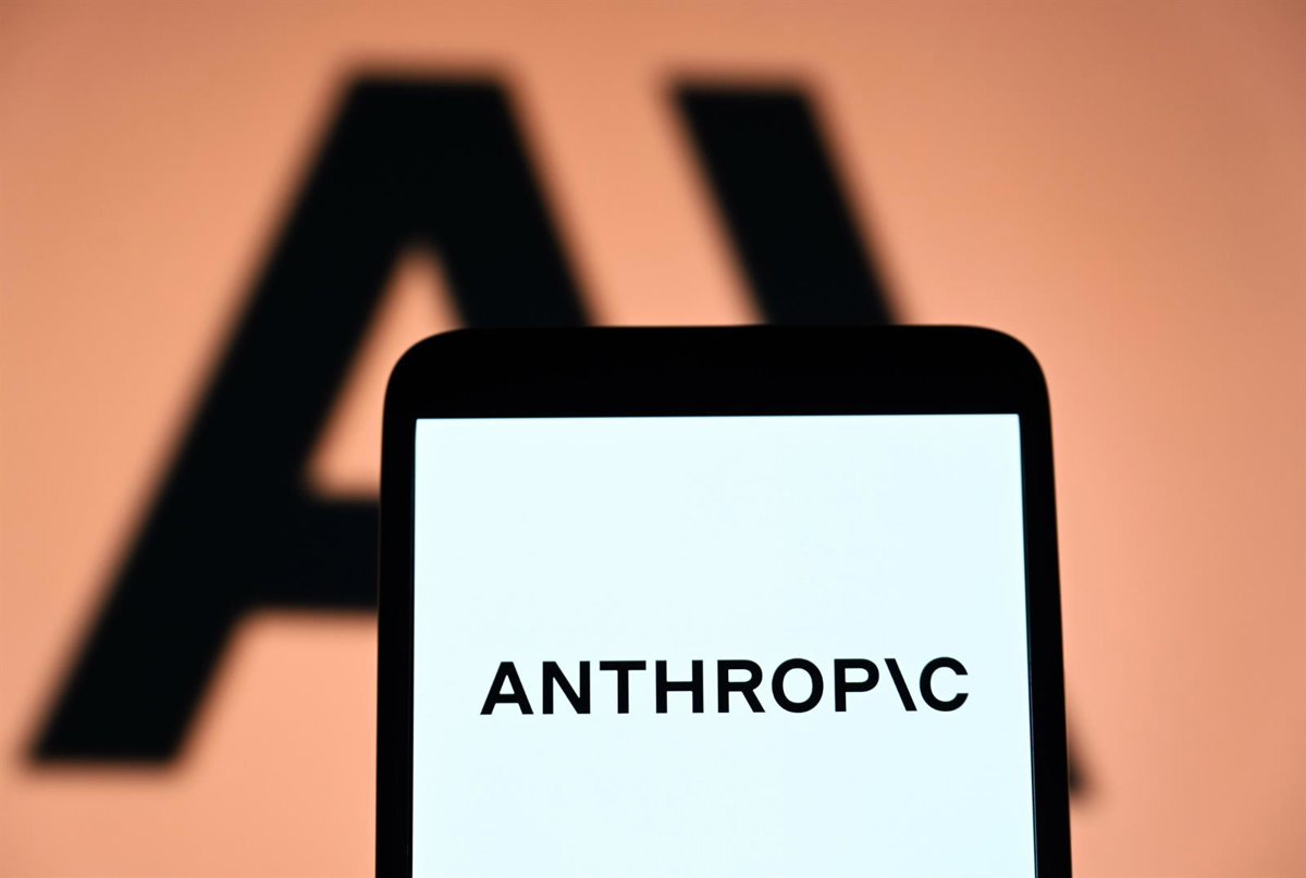 EEUU autoriza a Anthropic lanzar su modelo de IA avanzado tras revisión de seguridad