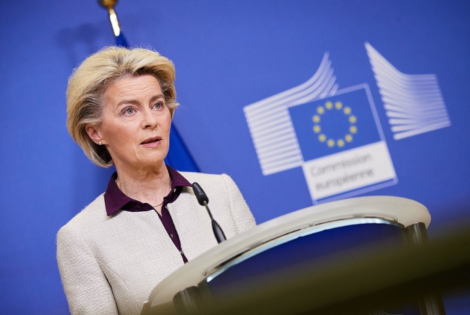 Crítica a la política europea de Ursula von der Leyen