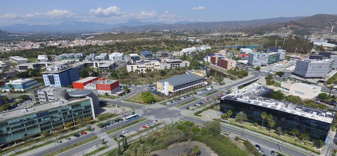 Málaga concentra el 34,6% de nuevas empresas en Andalucía y consolida su economía