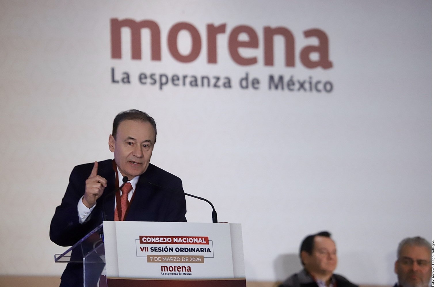 Investigan a Durazo y Américo, según NYT