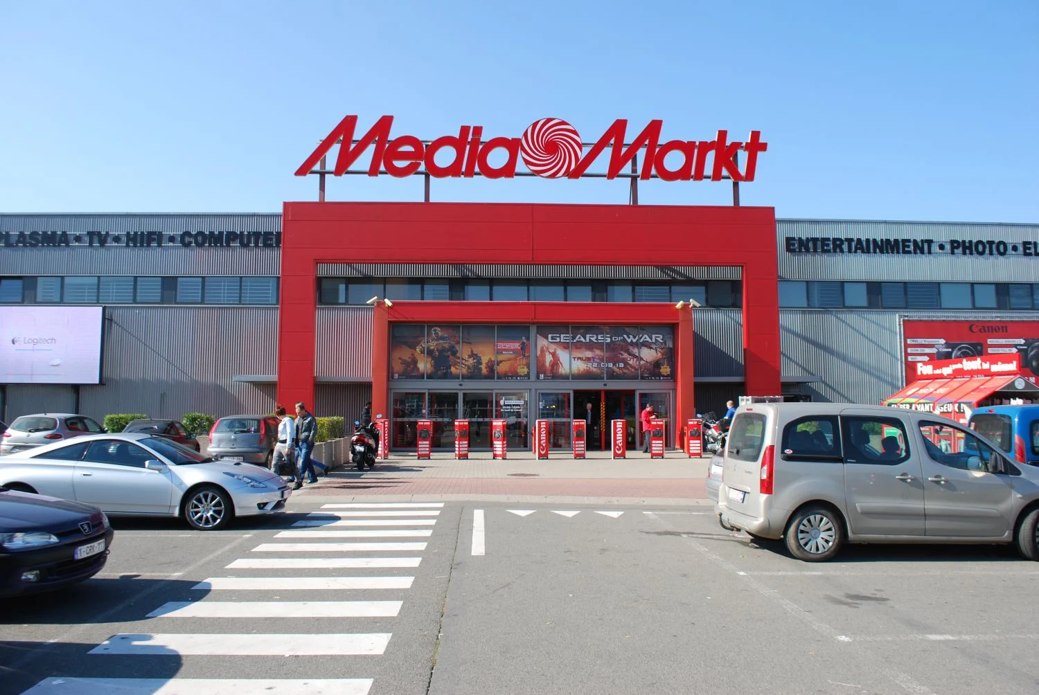 MediaMarkt ofrece portátiles gaming ASUS ROG con 300€ de descuento directo hasta agotar stock esta semana