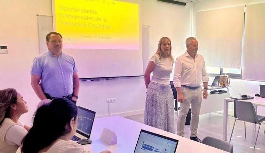 Tomares acerca oportunidades laborales vinculadas a transición ecológica