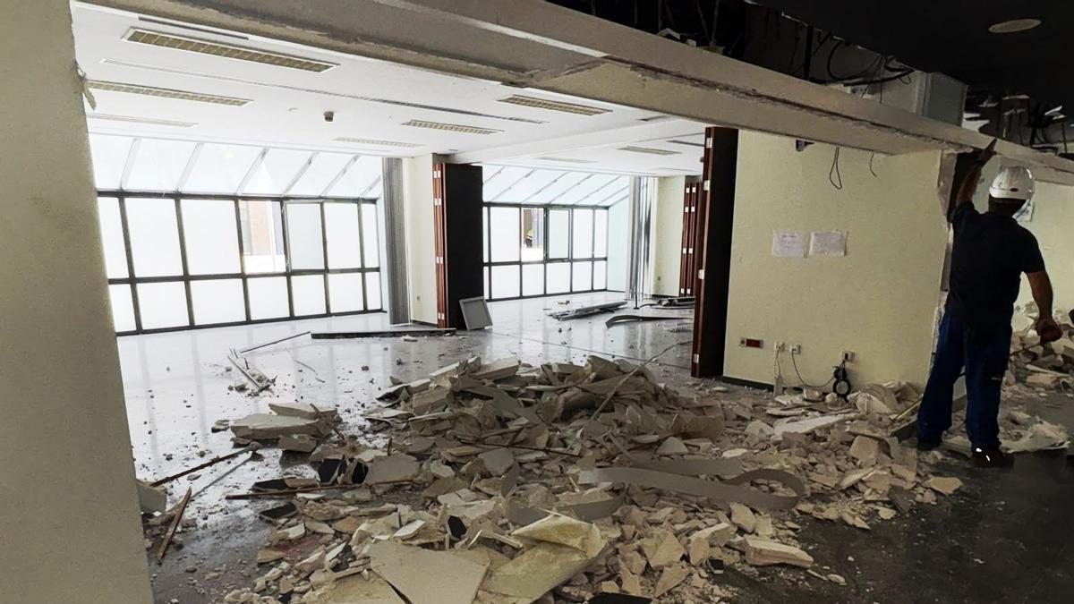 Hospital Doctor Negrín inicia ampliación del servicio de Urgencias con 157 puestos