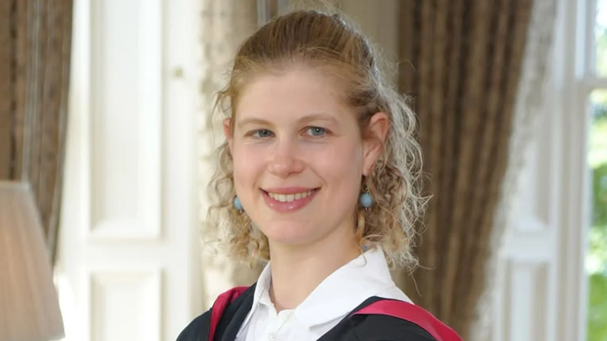 Lady Louise Windsor se gradúa en la Universidad de St Andrews