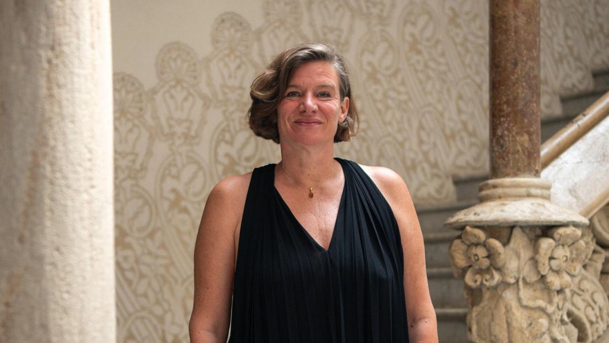 Mariana Mazzucato critica que empresas buscan menos regulación para aumentar ganancias