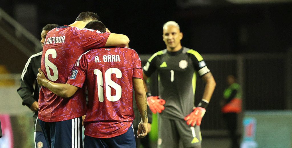 Ausencia de La Selección en Mundial 2026 afecta al fútbol y consumo local