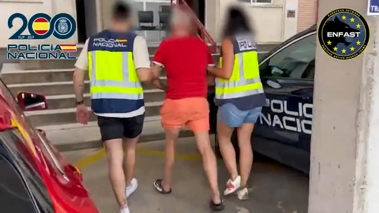 Detienen a atracador de bancos francés tras 30 años huyendo; ahora es repartidor en Sevilla