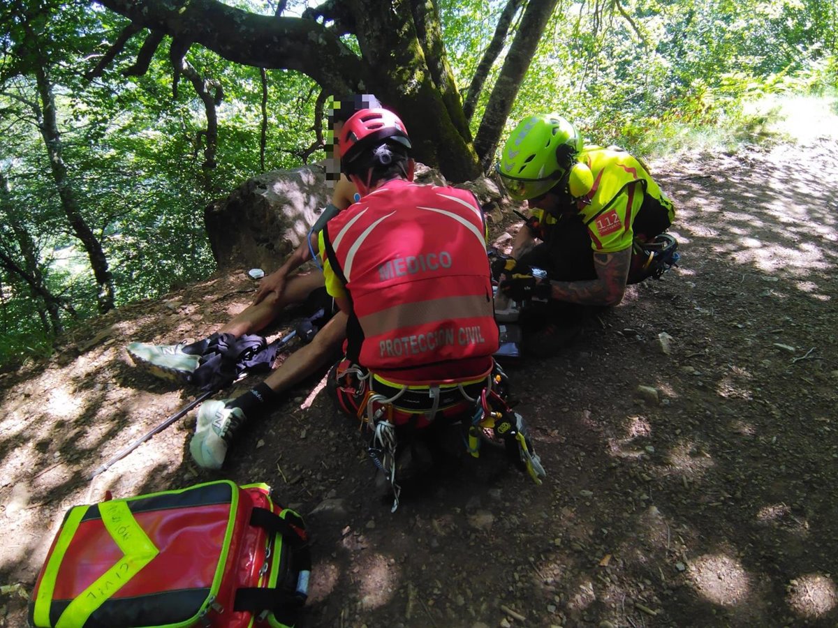 Rescatan a senderista deshidratado en Picos de Europa