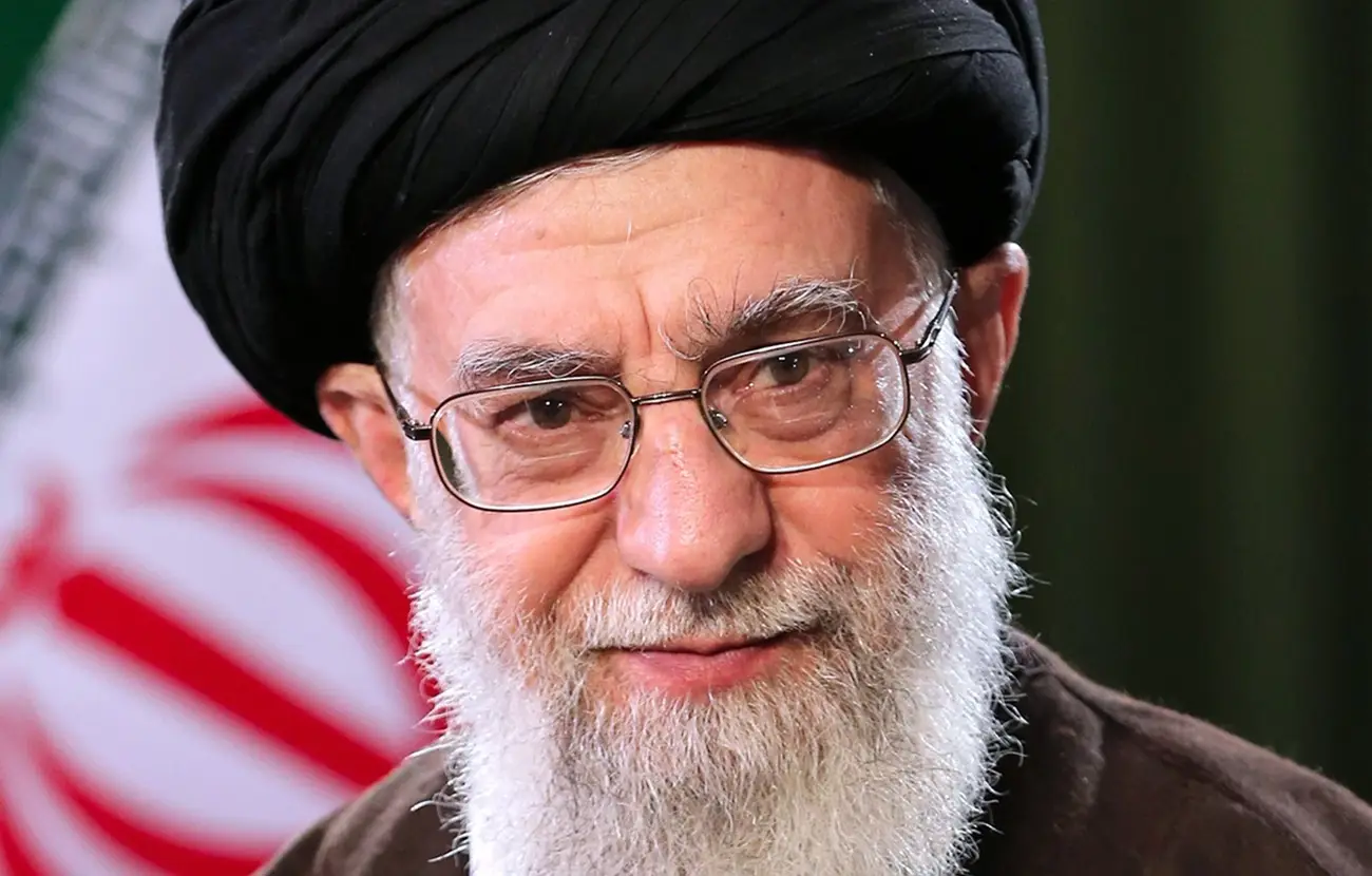 Manifestación en Irán contra Trump en funeral del ayatolá Jamenei
