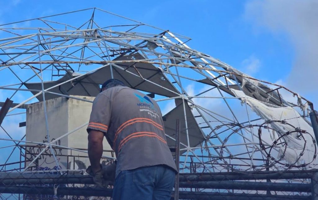Municipalidad de Montes de Oca interviene y realiza demoliciones en propiedad abandonada en San Pedro