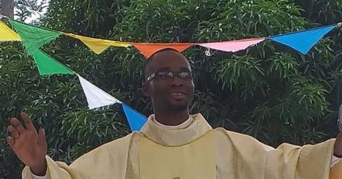 El joven sacerdote asesinado en Centroáfrica, enterrado junto a los misioneros