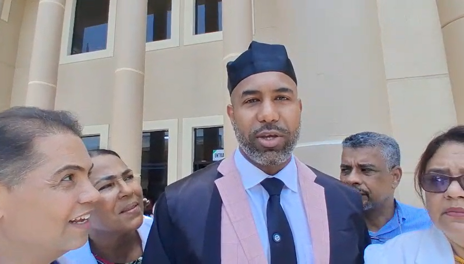 Liberan bajo garantía económica al doctor William Almánzar y su asistente en La Vega