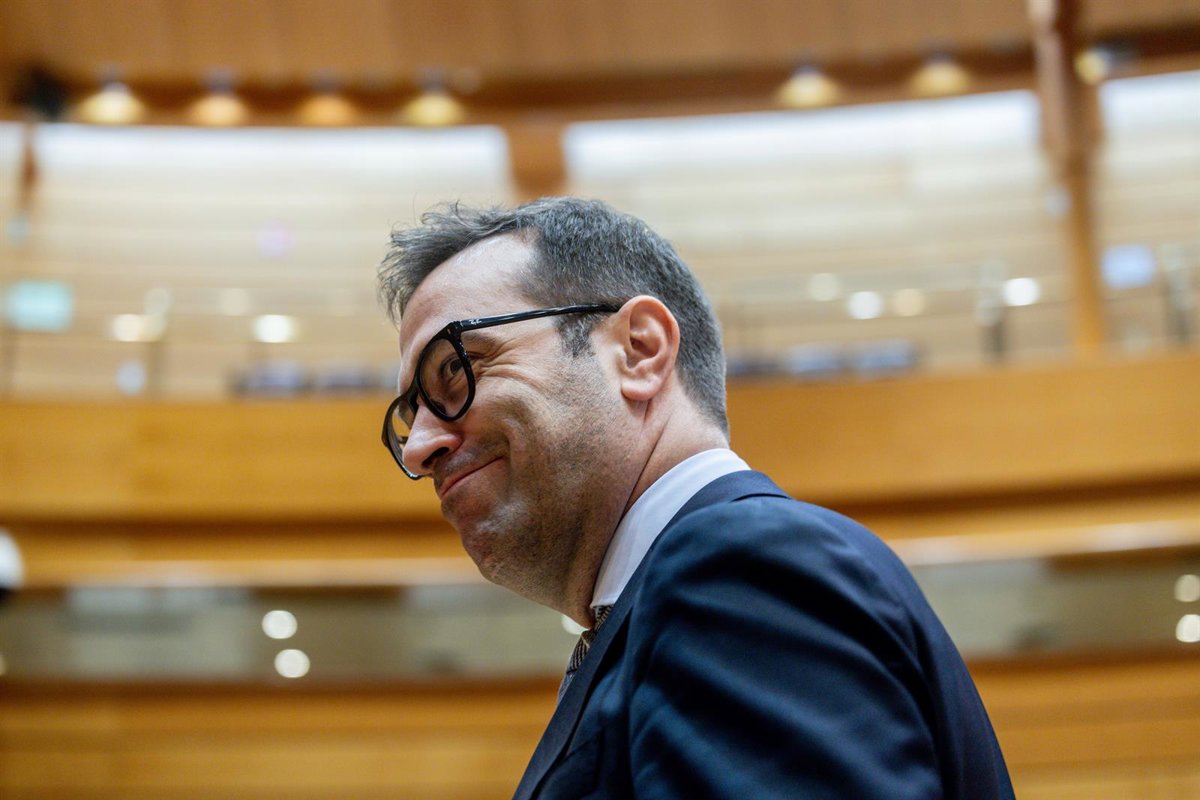 España propondrá emisión conjunta de deuda en el Eurogrupo para activo seguro europeo