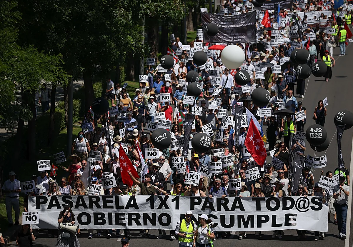 Senado excluye a 20,000 mutualistas jubilados de la pasarela al RETA