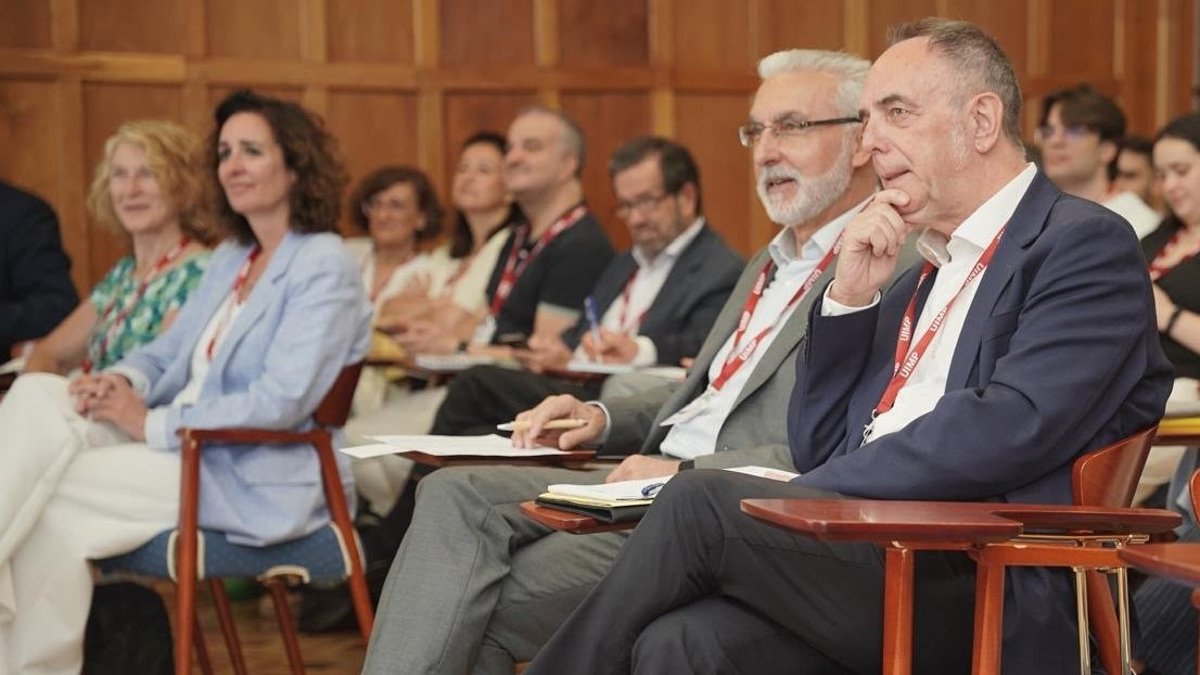 Lentijo (CSN) destaca seguridad e innovación en gestión futura de residuos radiactivos
