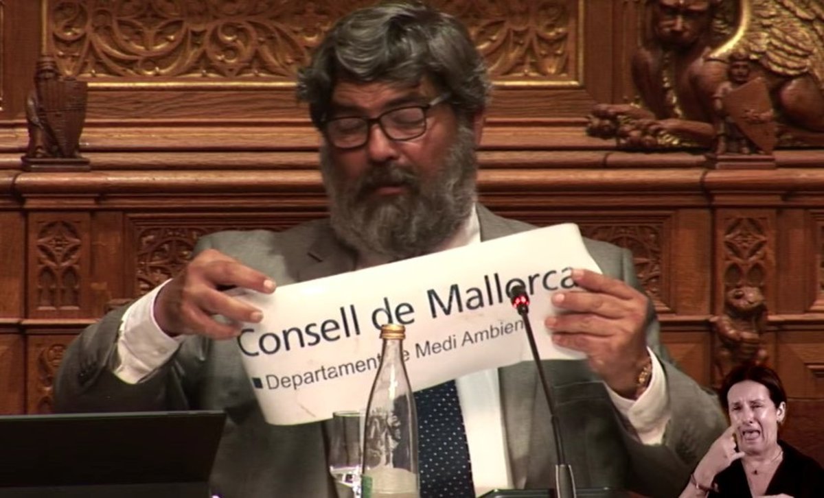 Bestard defiende uso de vehículos oficiales y cita informes técnicos