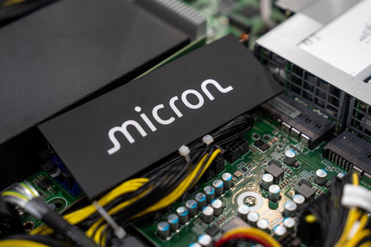 Micron anuncia inversión de 2,600 millones en EEUU para sector de semiconductores