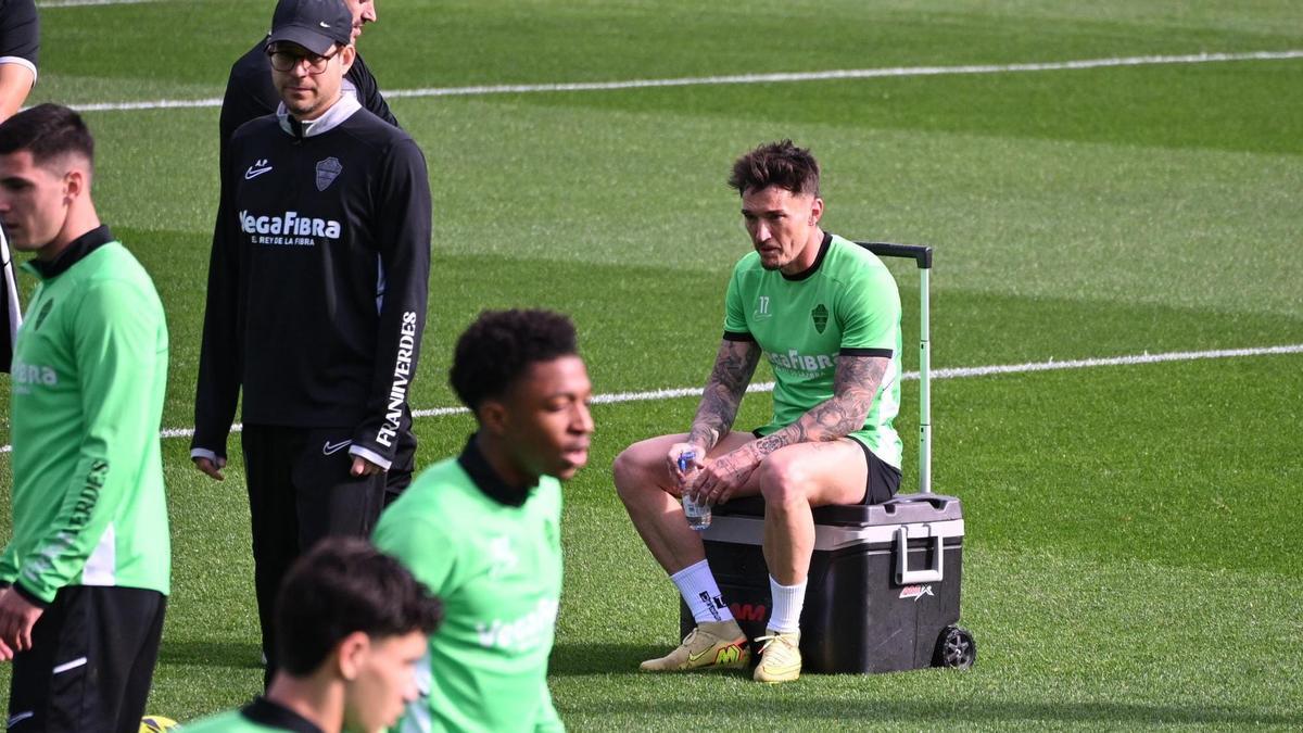 Situación de Josan y Elche sigue sin definirse