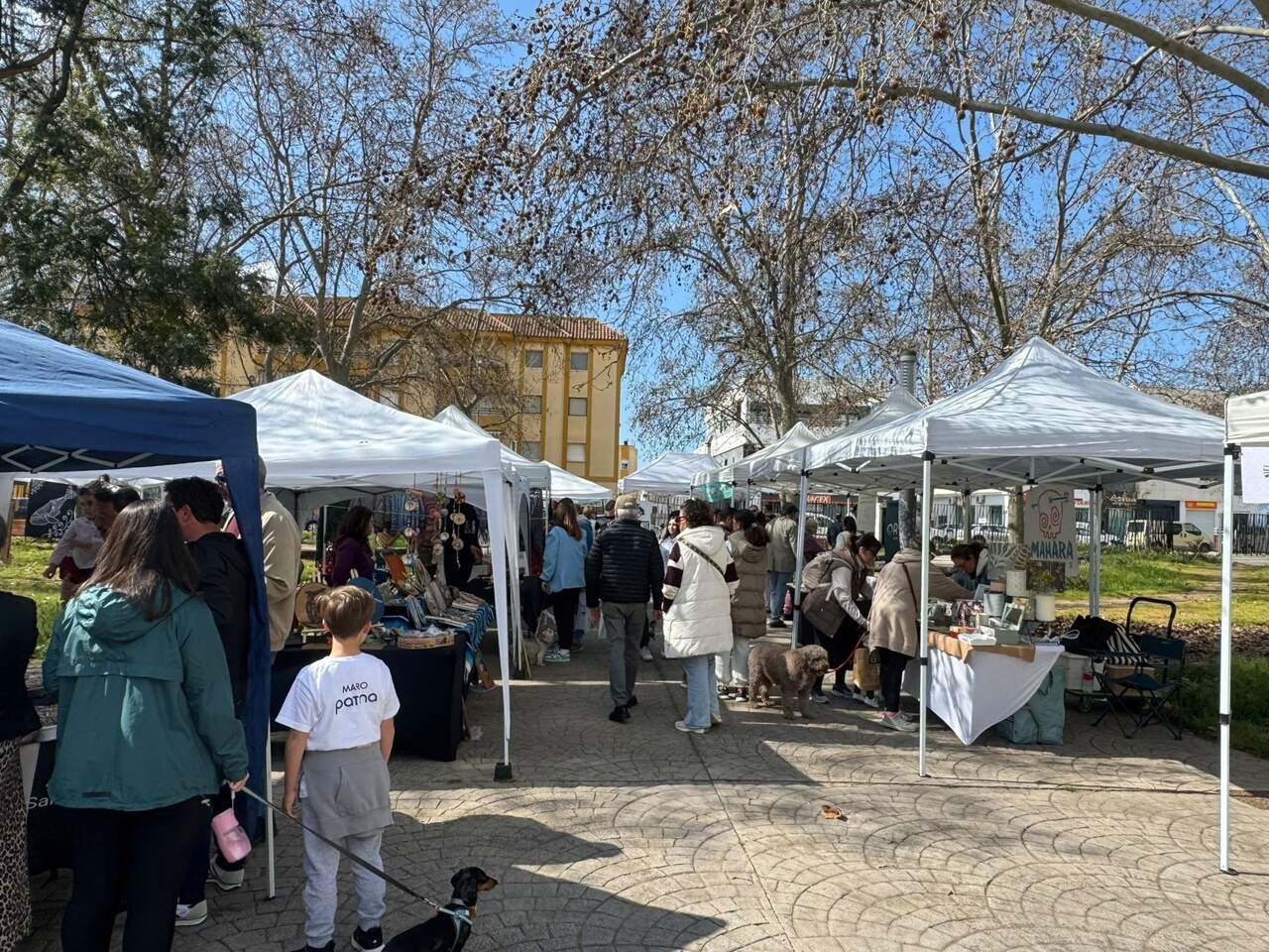 Mercado de Artesanos de Sanlúcar amplía actividades familiares en verano