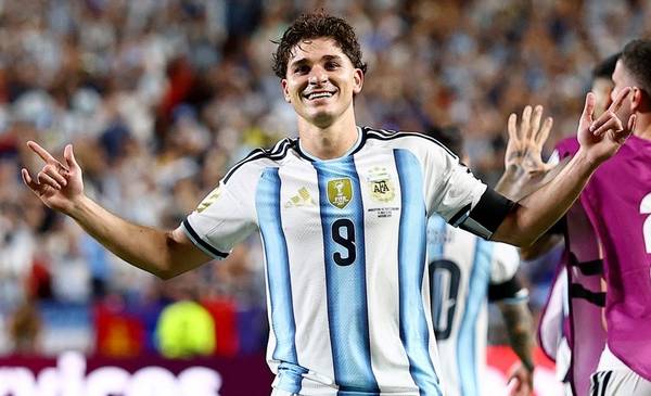 Julián Álvarez tras gol histórico: "Vamos a ir por todo"