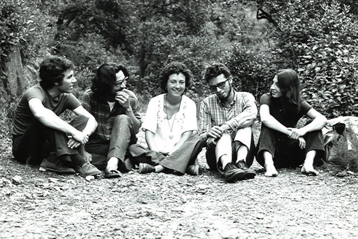Aniversario del debut de Ara Va de Bo