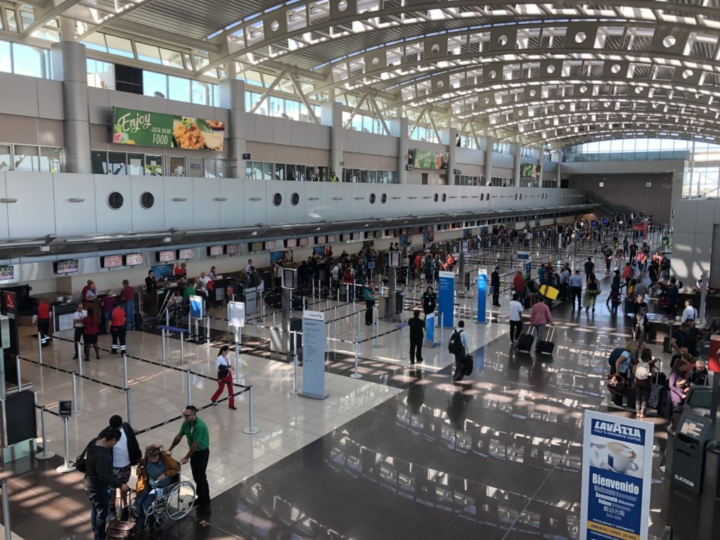Creció 7.8% la llegada de turistas por vía aérea en el primer semestre