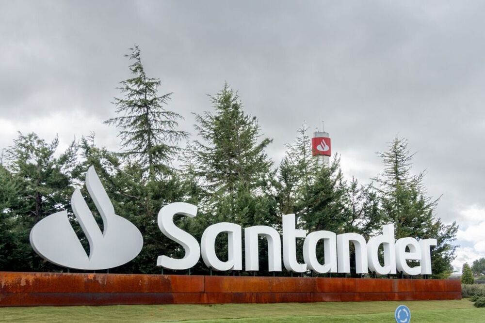 Santander y sindicatos acuerdan prejubilaciones