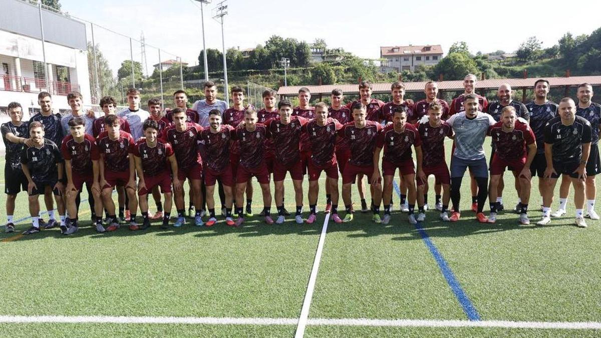 Avilés inicia pretemporada con renovación y fichaje