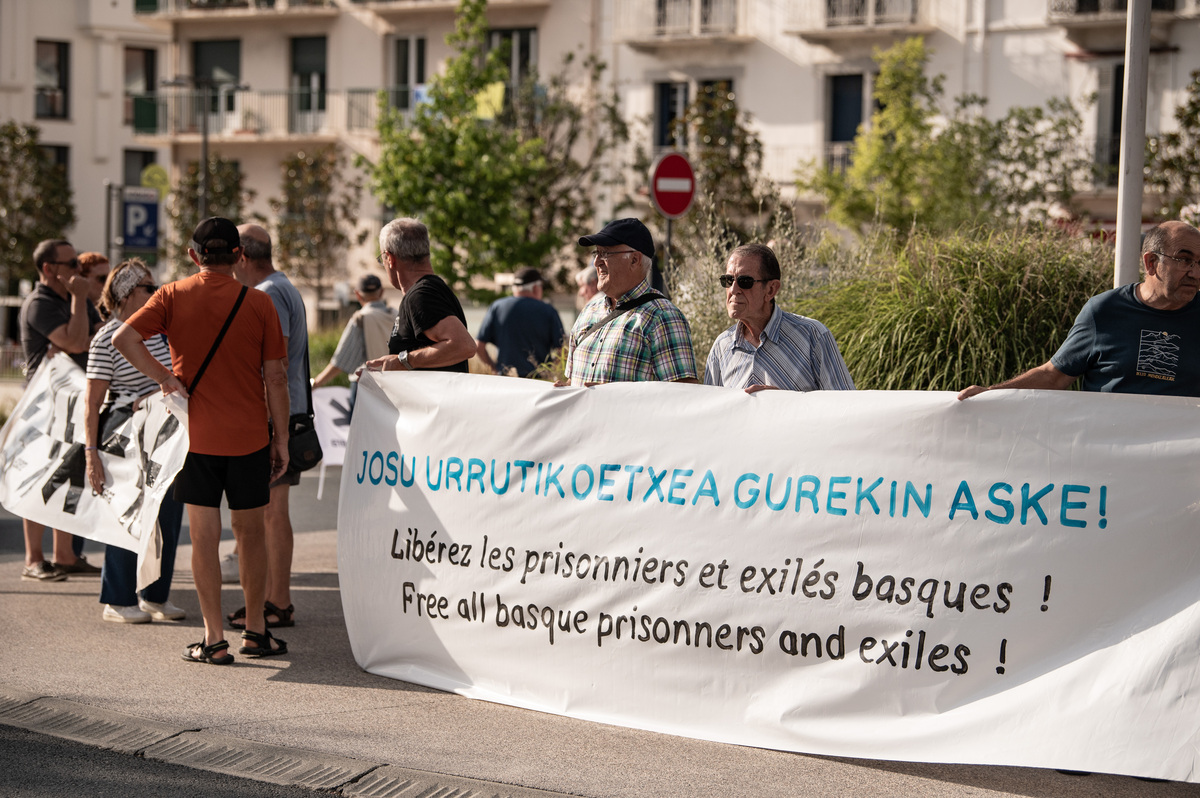 Euroorden contra Josu Urrutikoetxea suspendida temporalmente