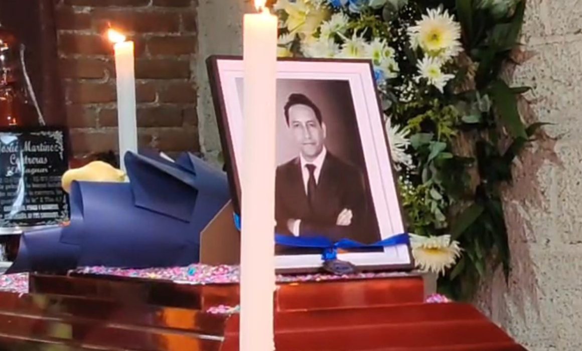 Despiden a periodista asesinado en Puebla