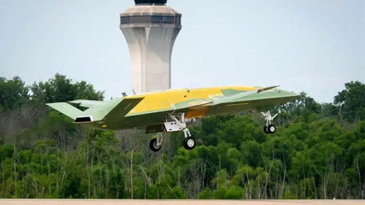 Boeing completa segundo vuelo exitoso de avión cisterna no tripulado MQ-25A Stingray