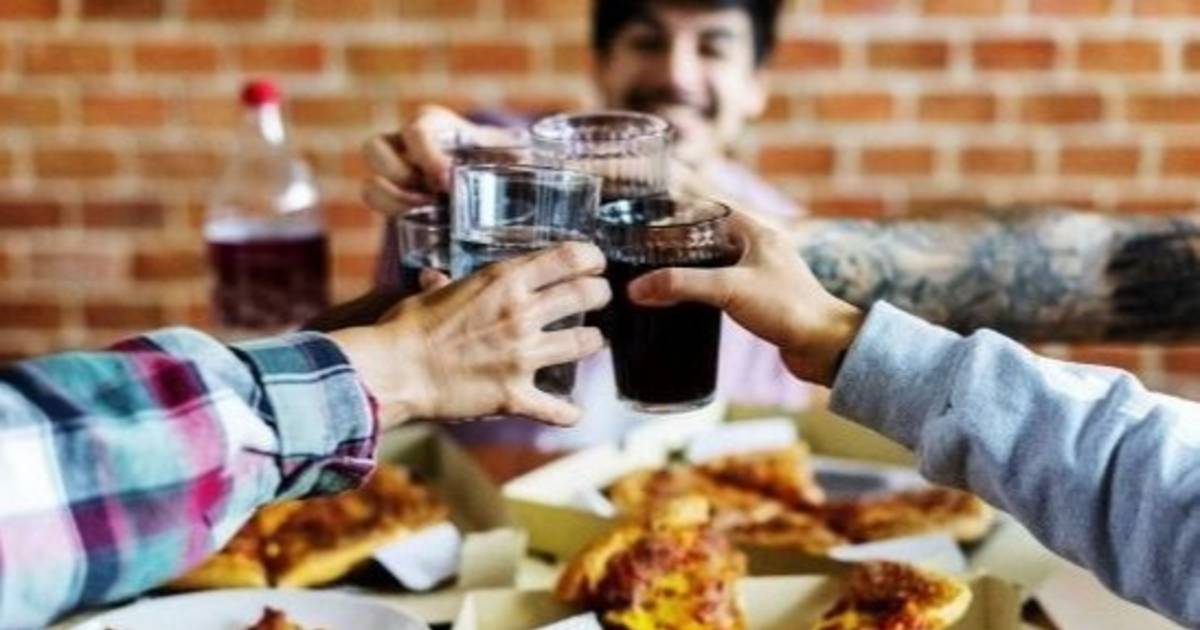 Comercios apuestan por encuentros espontáneos en Día del Amigo