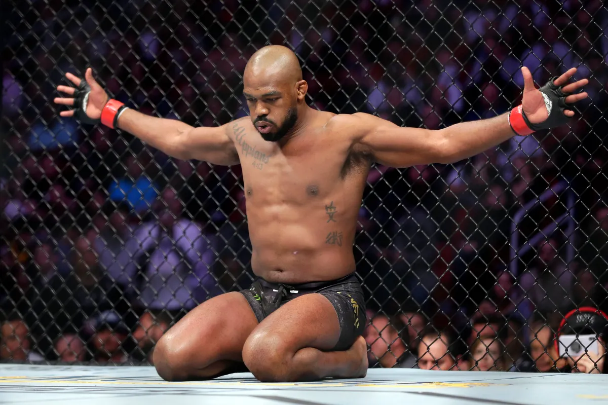 Jon Jones listo para retar al campeón mundial Oleksandr Usyk