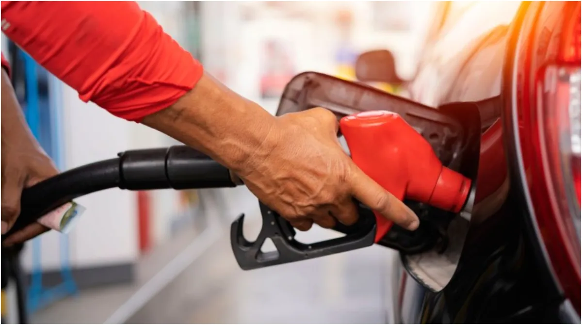 Precios de gasolina en EE.UU. superan los $4 por galón según AAA