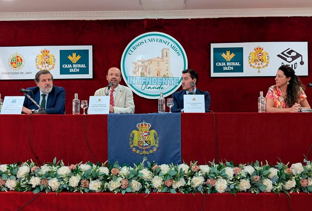 La UJA promueve La Carolina como espacio de pensamiento crítico con Cursos de Verano