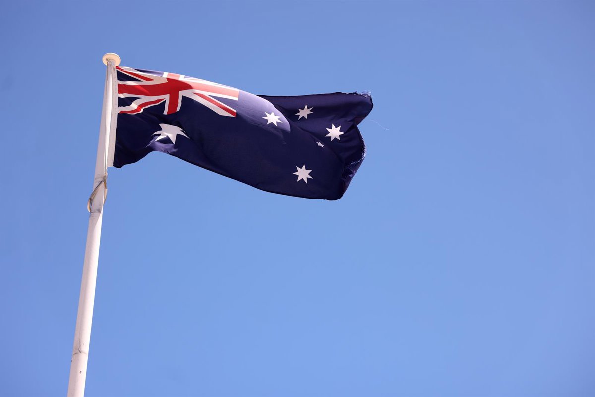 Hombre muere tras tiroteo con policía por violencia de género en Australia