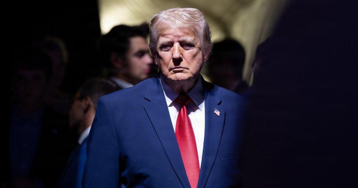Trump enfrenta tres frentes: Irán, crisis interna republicana y comercio