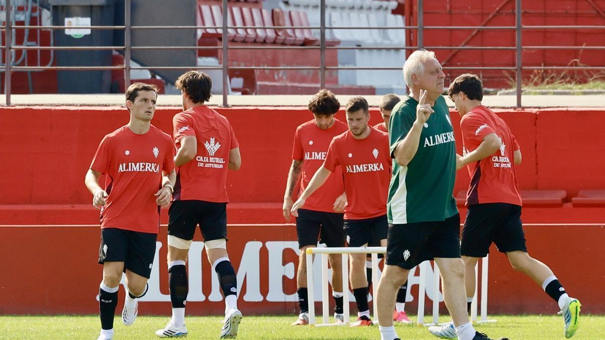 Guillamón realiza reconocimiento médico y primer entrenamiento con Sporting