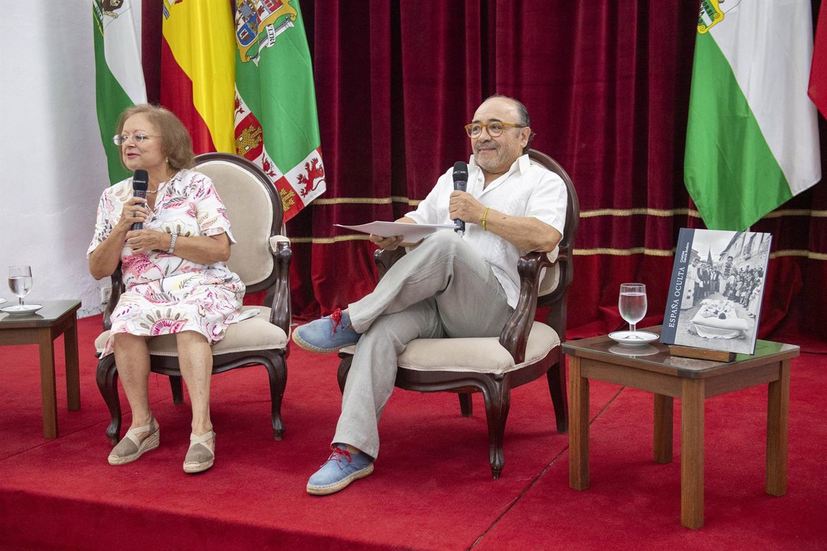 Diputación de Cádiz inaugura obra fotográfica 'España oculta' de Cristina García Rodero