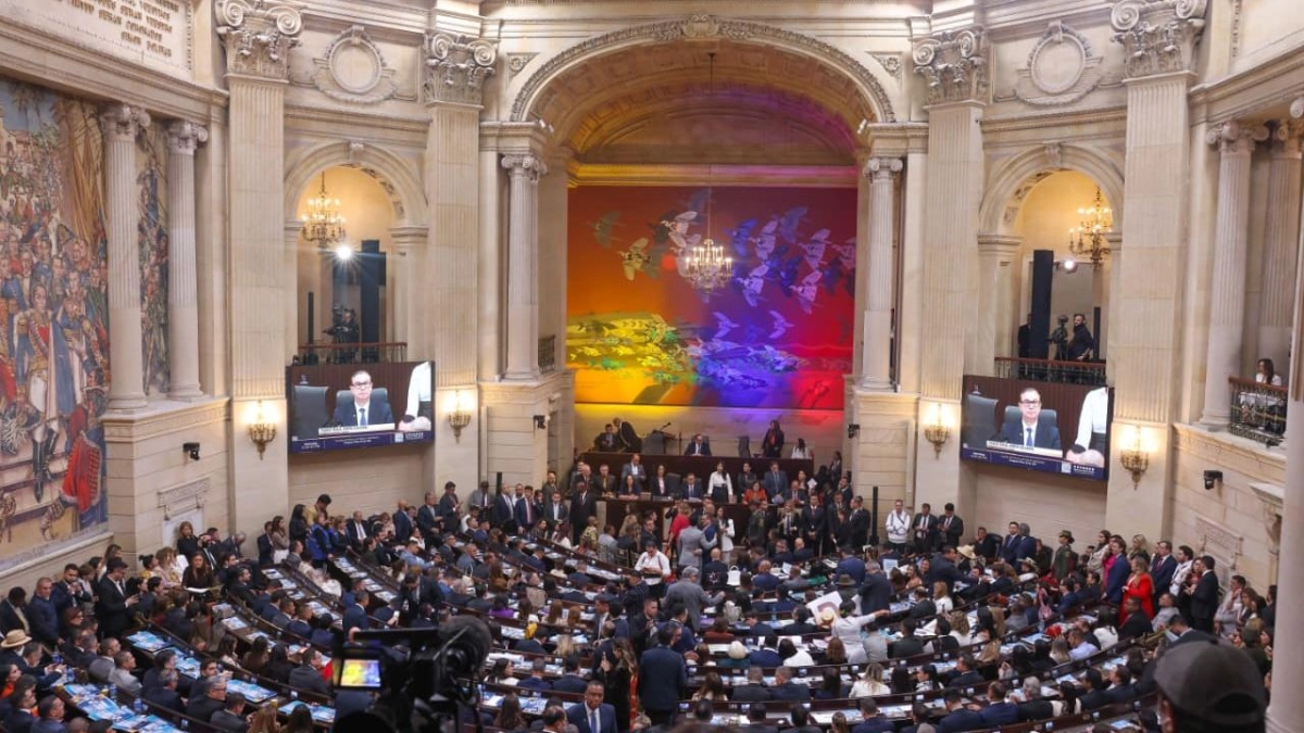 Salarios diarios de congresistas en Colombia