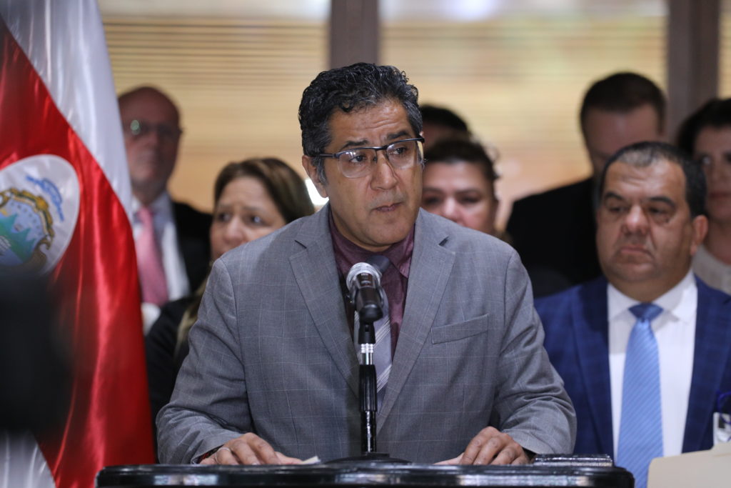 Capex apoya proyecto de ley para regular publicidad exterior en Costa Rica