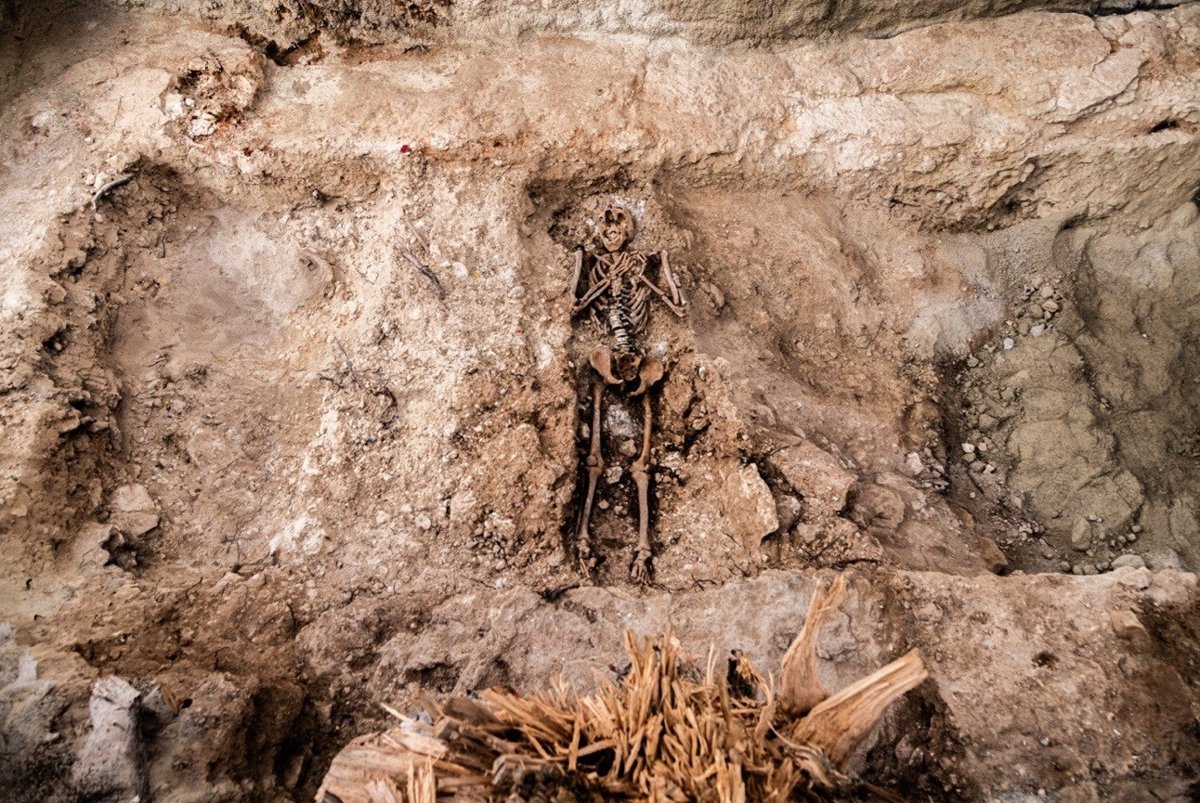 Identifican primeras víctimas en fosas comunes del cementerio de Padul