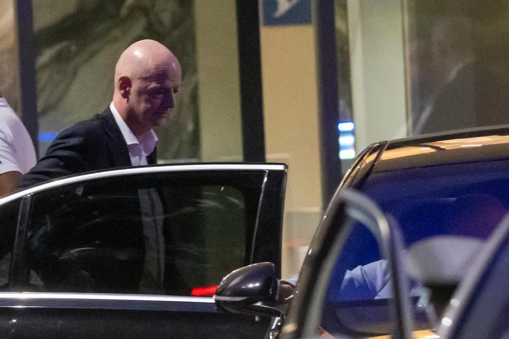 Infantino pide disculpas por errores en apertura de FIFA a inversión privada