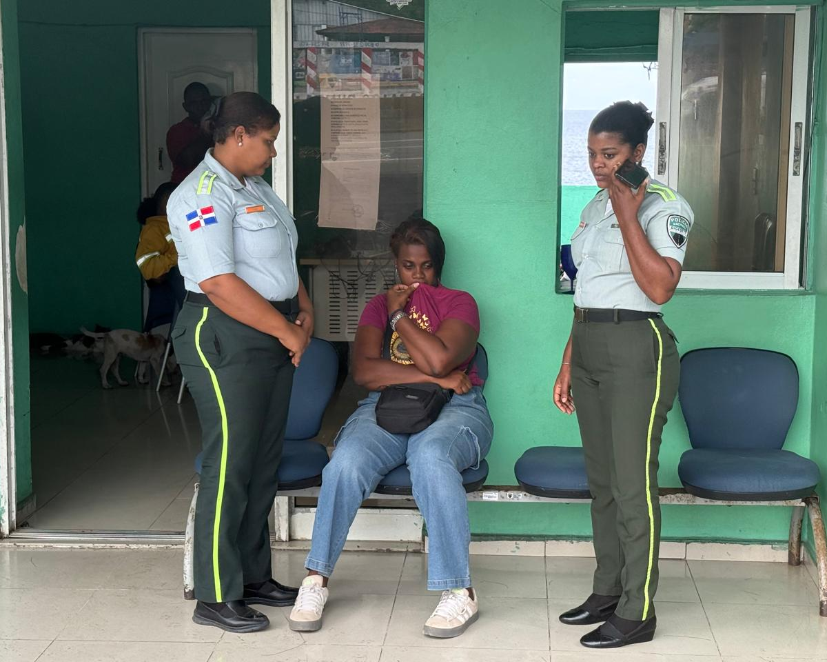 Agente Digesett localiza a mujer desaparecida desorientada