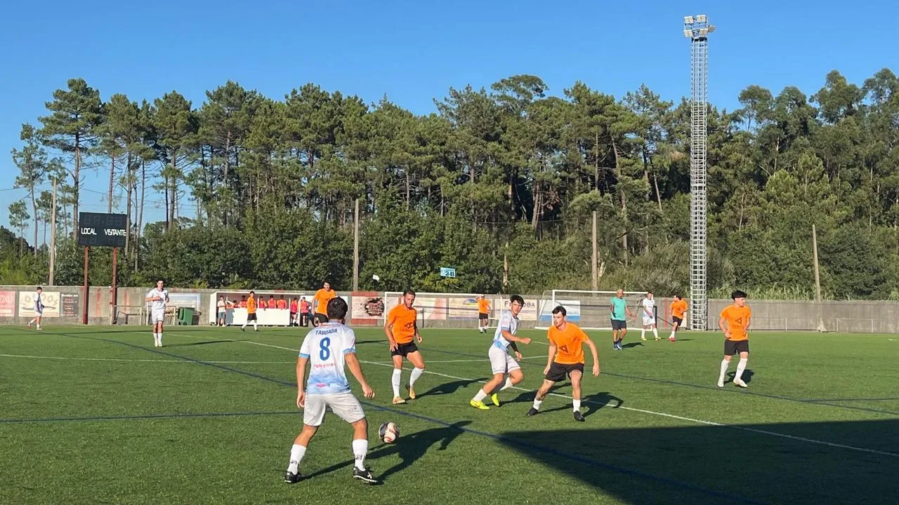 Boiro vence a Abanqueiro en partido en Vista Alegre