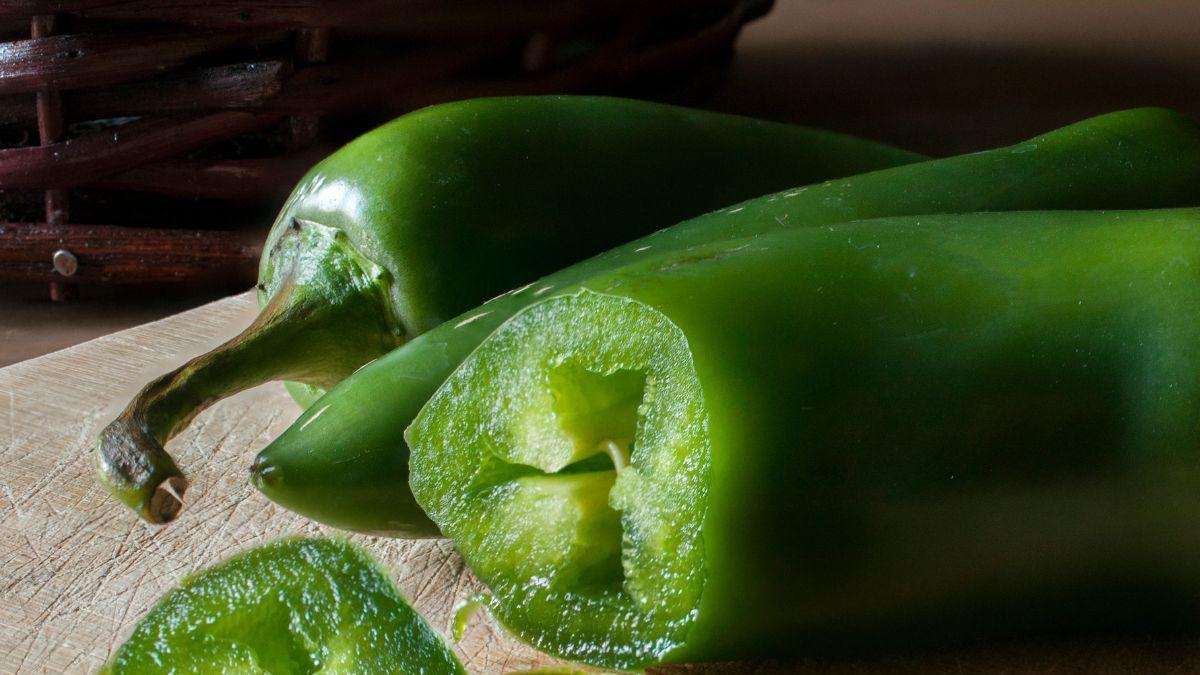 Alerta en EE.UU. por brote de salmonela ligado a jalapeños mexicanos