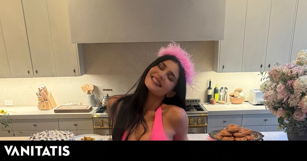 Mascarillas con gemas de colores ganan popularidad tras cumpleaños de Kylie Jenner