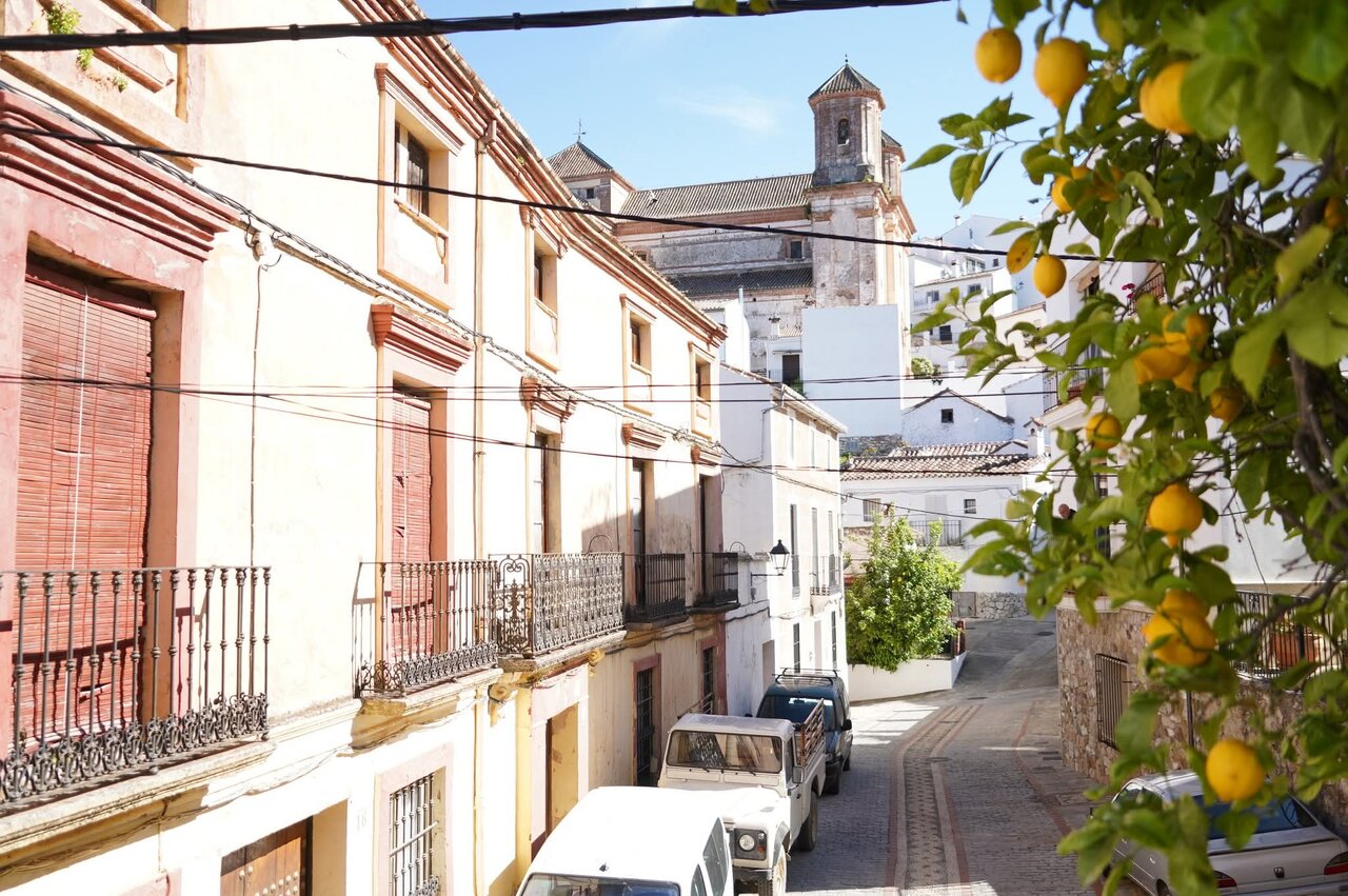 Alpandeire licita construcción de un albergue